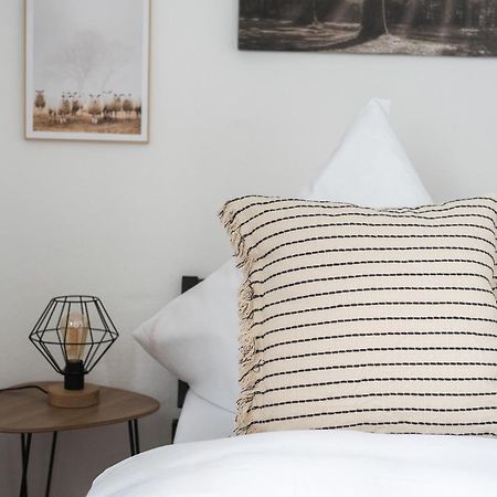 1-4 Gaeste Wohnung W-Lan, Netflix, Amazon, Parken, Arbeitsplatz, 24H Check In ,Vollausgestattet Kueche, Handtuecher Seife U,V,M Fuer Geschaeftsreisende, Paare, Familien , Datteln Εξωτερικό φωτογραφία
